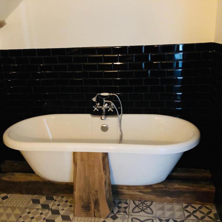 Chambre Du Parc Elevage Girbal La Chapelotte Екстер'єр фото